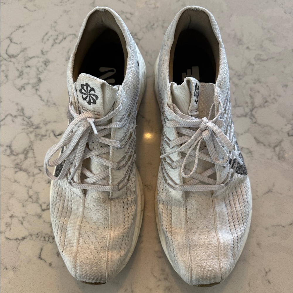 Men's White Athletic Shoes